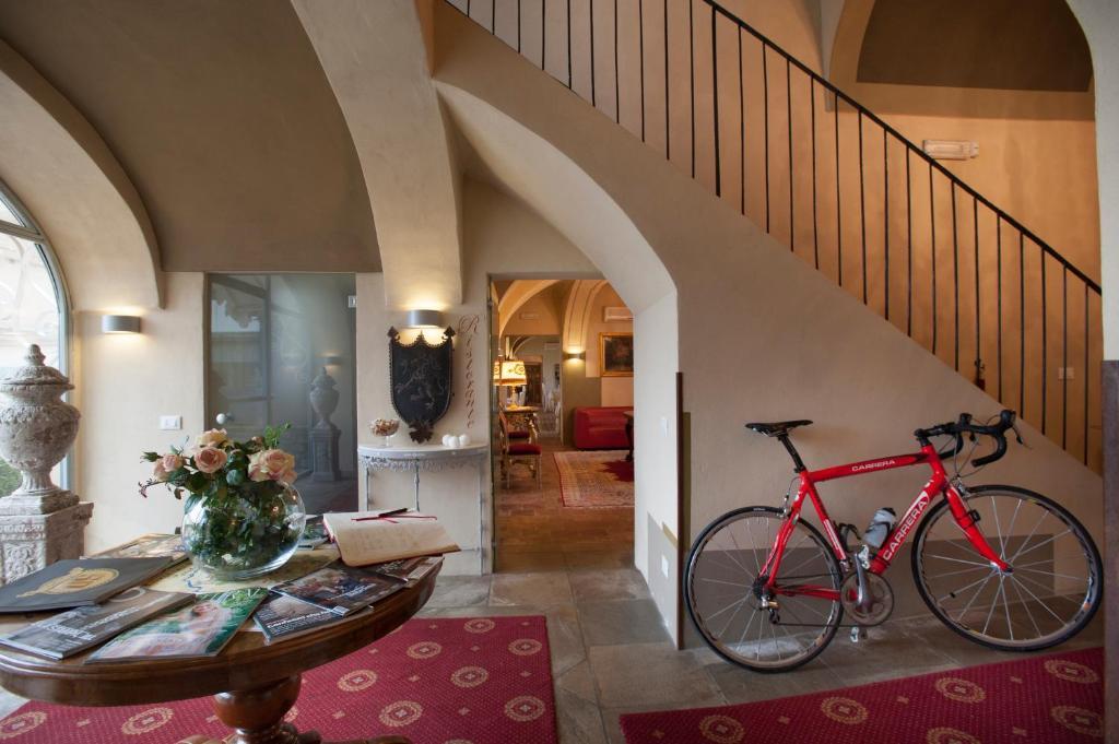 Hotel Il Campanile Cherasco Luaran gambar