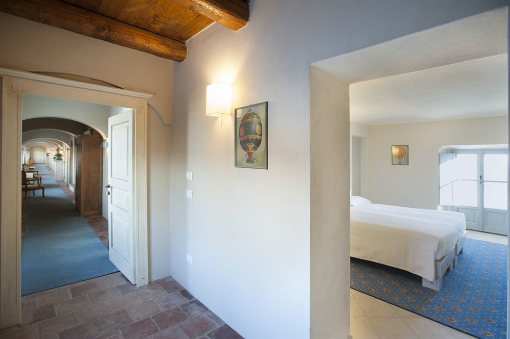 Hotel Il Campanile Cherasco Luaran gambar