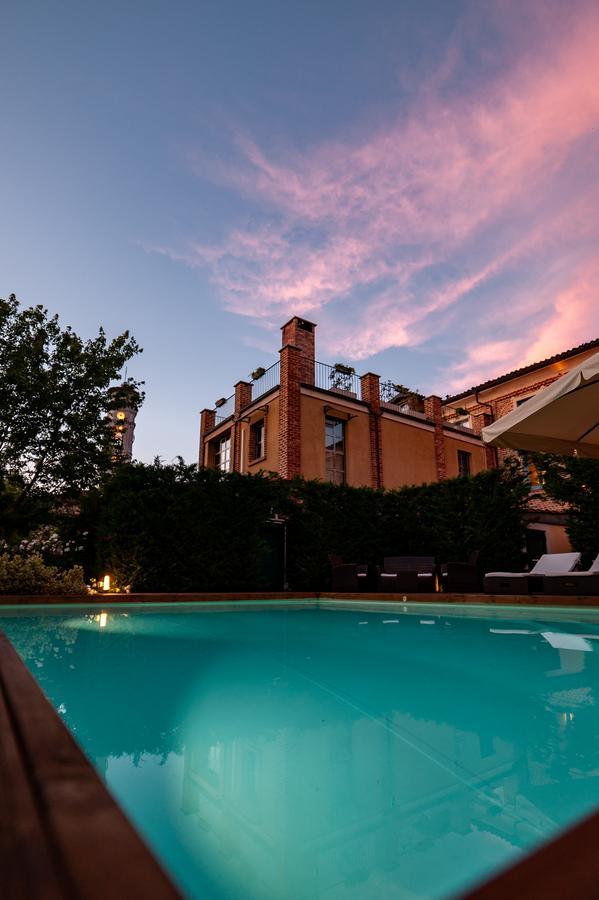 Hotel Il Campanile Cherasco Luaran gambar