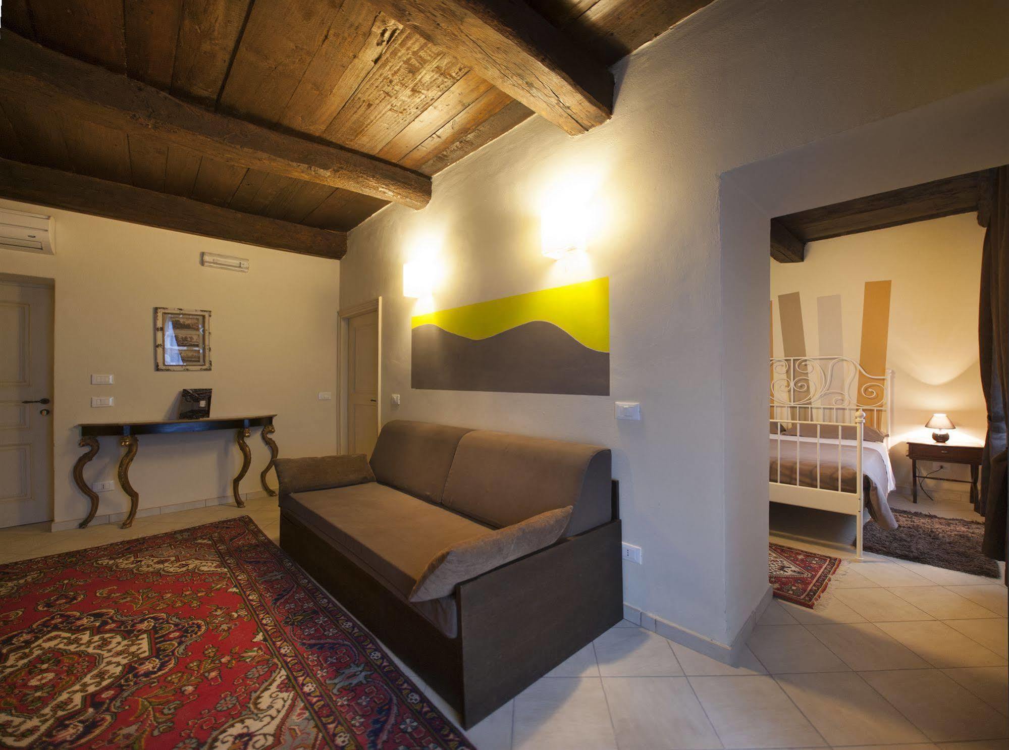 Hotel Il Campanile Cherasco Luaran gambar